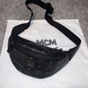 MCM Medium Stark Belt Bag Black